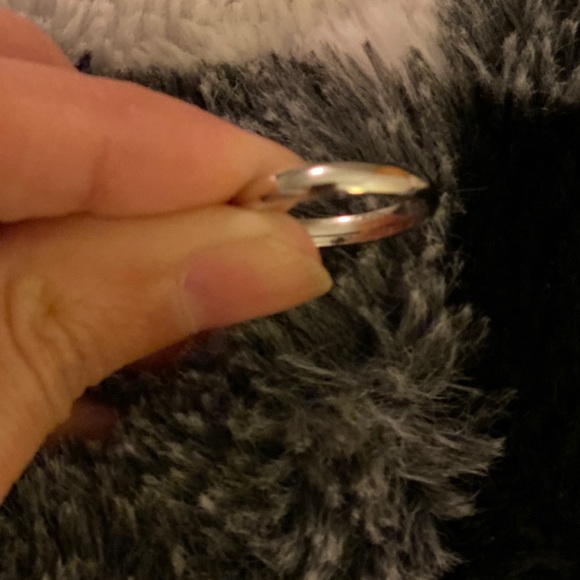 Wedding ring - Picture 4 of 4